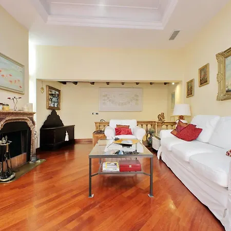 Апартаменты 3v Luxury By Hili Рим