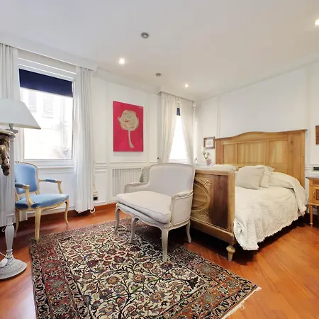 3v Luxury By Hili Рим